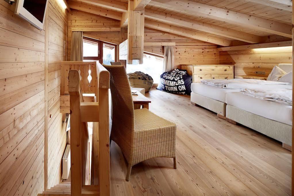 Art&Ski-in Hotel Hinterhag Saalbach-Hinterglemm Kamer foto
